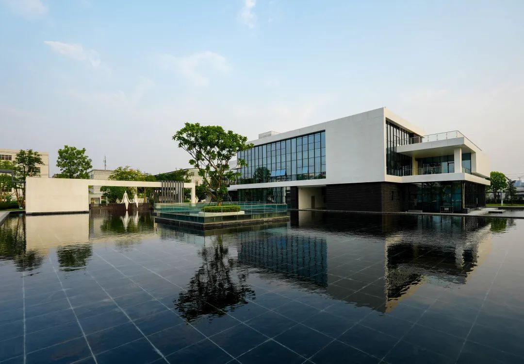 1667380988769156.jpg d43b5fee174c2085033186ee3c1c498d.jpg